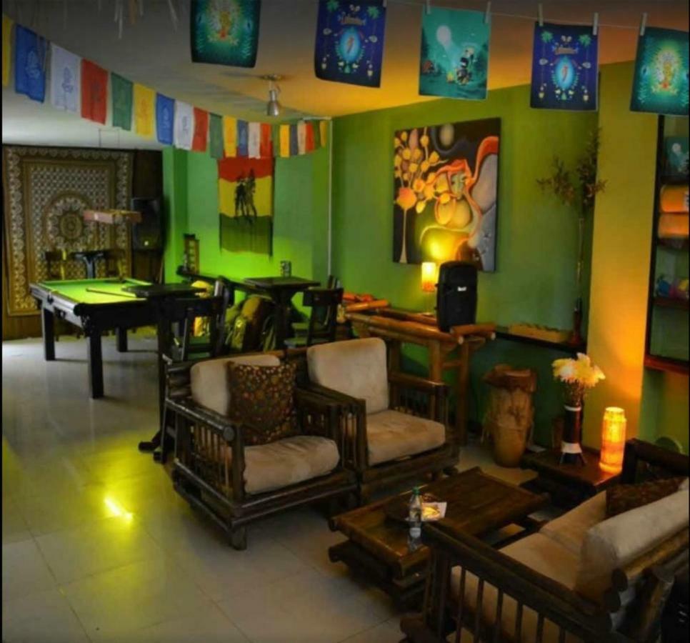 Casa Kiwi Hostel Меделин Екстериор снимка